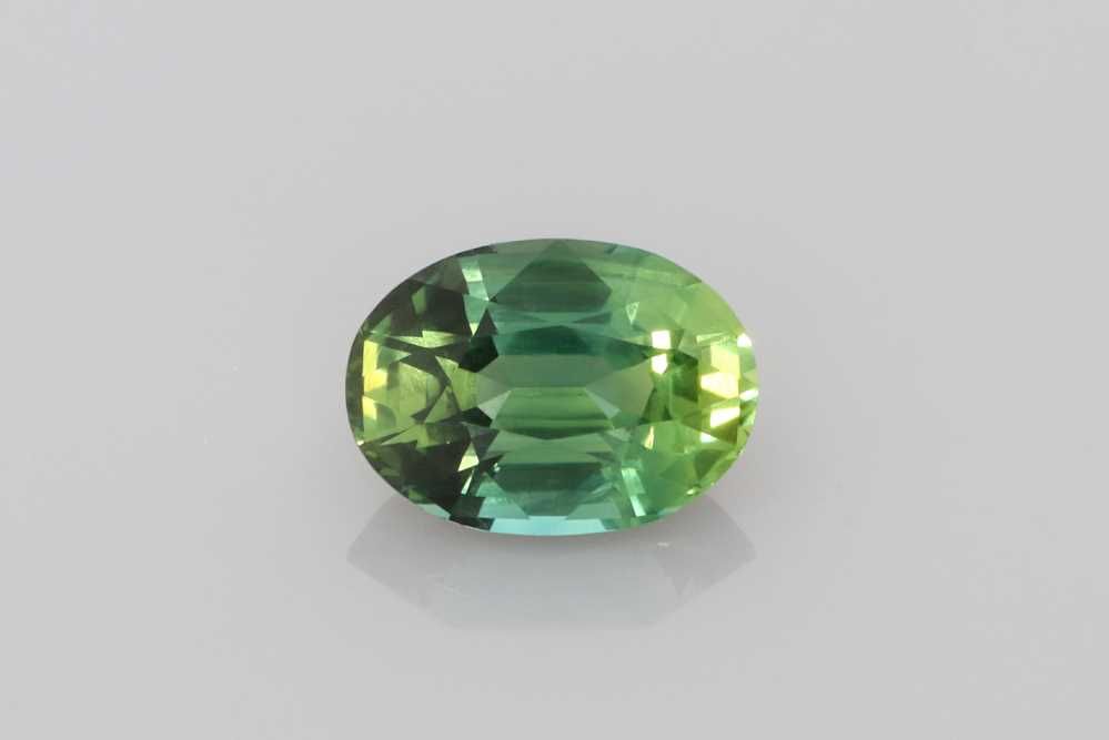 SAPPHIRE GREEN OVAL 1.64ct