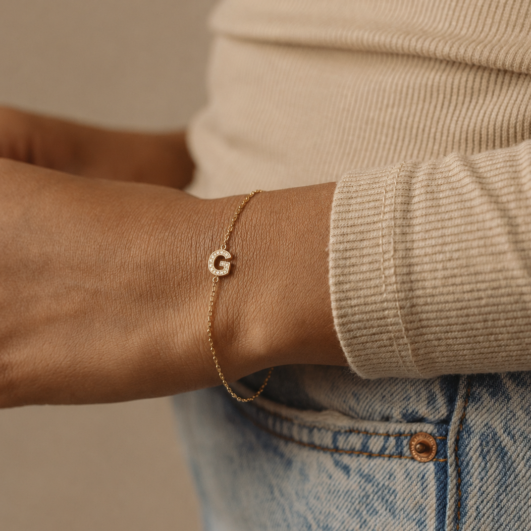 Initial Diamond Gold Bracelet -G-I