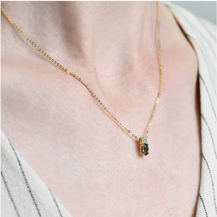 Holly Sapphire Necklace