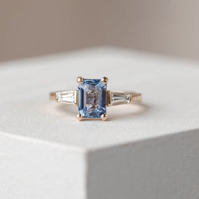 Sapphire engagement rings