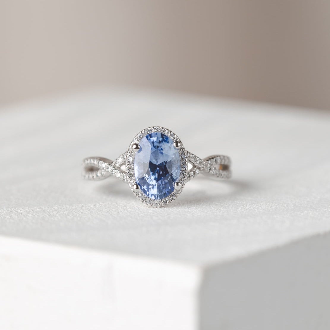 Ceylon Sapphire Engagement Rings