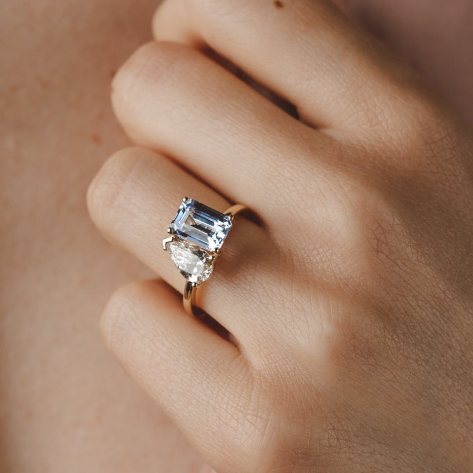 Lara Toi et Moi Emerald 3ct Ceylon Sapphire and Lab Diamond Ring