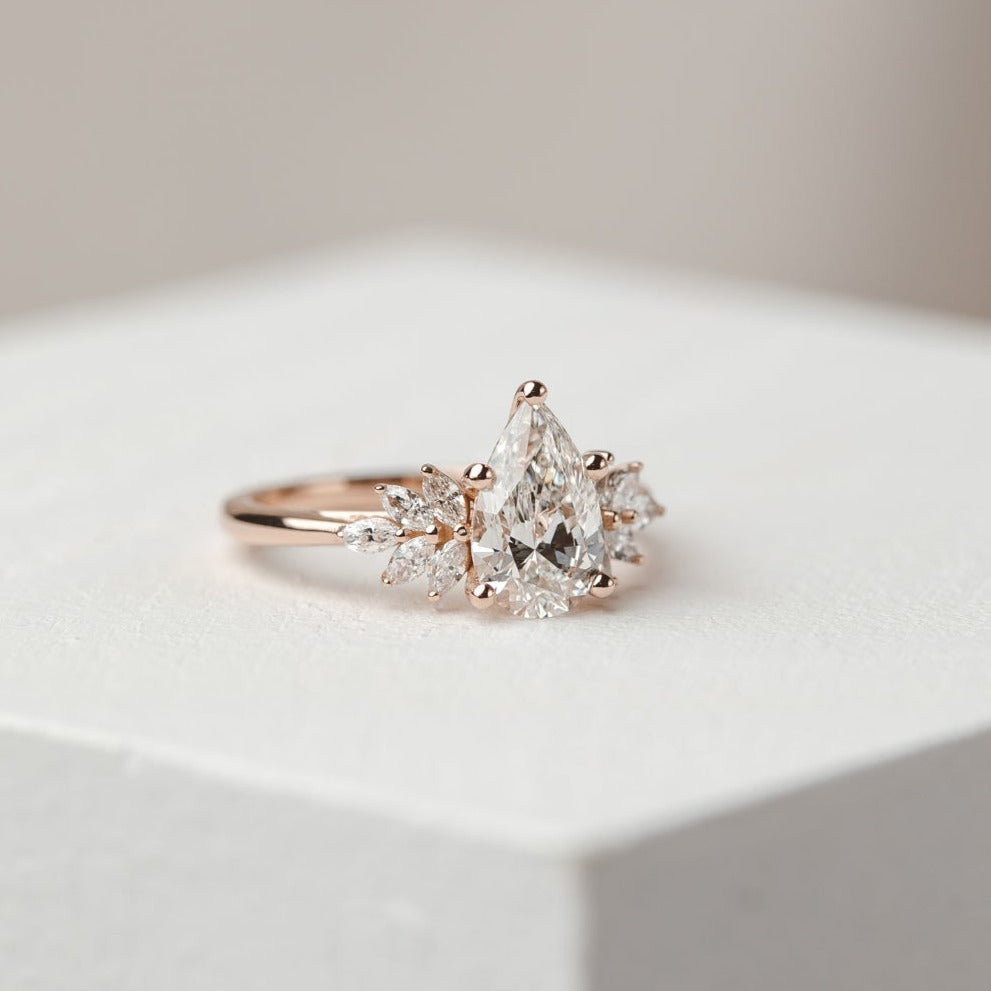 Pear Engagement Rings
