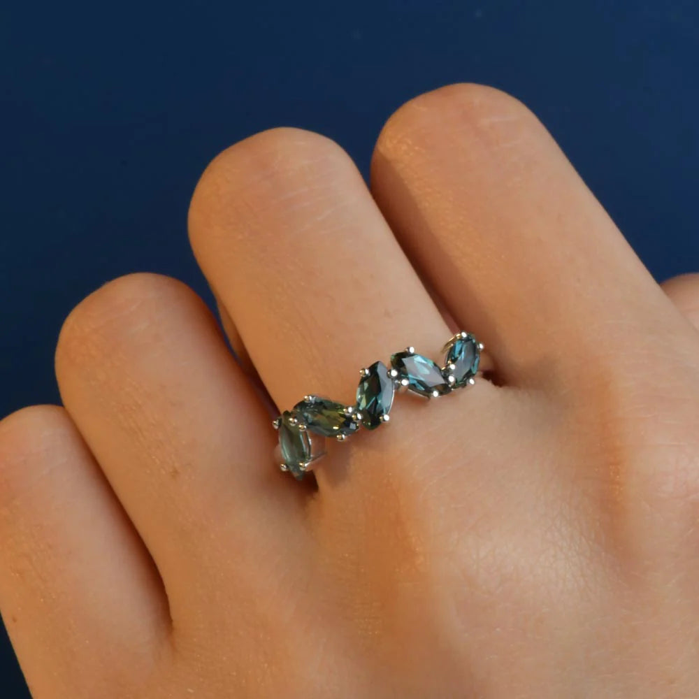 Matilda White Gold Sapphire Ring