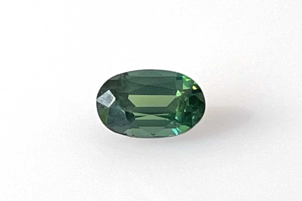 SAPPHIRE GREEN OVAL 1.98ct